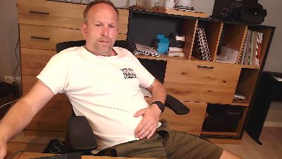 34yochemcock — 在 cam4 直播的网络摄像头模特