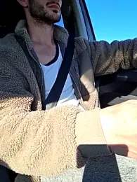 Zeefy — 在 stripchat 直播的网络摄像头模特