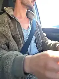 Zeefy — 在 stripchat 直播的网络摄像头模特