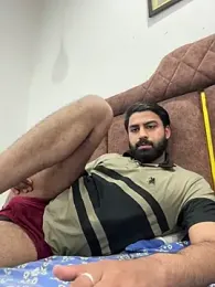 Royalboy_03 — 在 stripchat 直播的网络摄像头模特