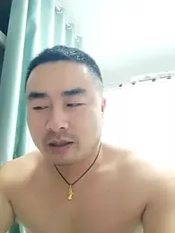 guozuo — Stripchat stream photo (Feb 2026)