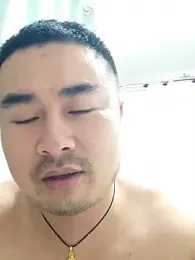 guozuo — Stripchat stream photo (Mar 2026)