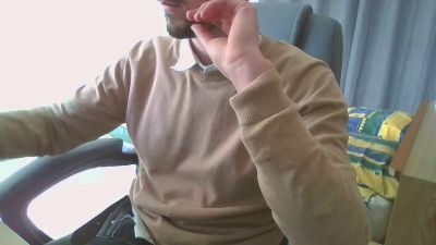 HairyFrenchcock — 在 cam4 直播的网络摄像头模特