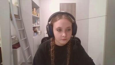 LoryTafelski — cam4