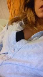 Lara33000 — Cam4 stream photo (Nov 2025)