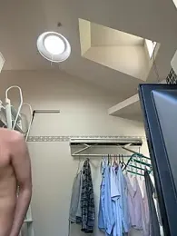 yutaro0211 — Stripchat stream photo (May 2026)