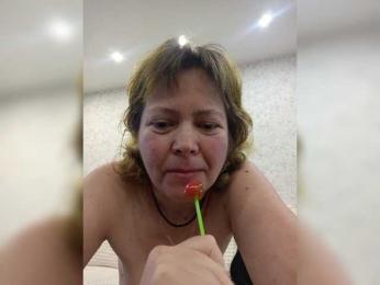 SvettevS — 在 bongacams 直播的网络摄像头模特