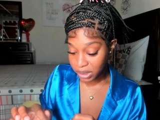 iluvsaffire-bleu — Camsoda stream photo (Mar 2026)