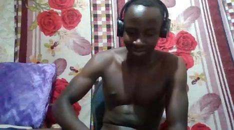 mclntz_bbc — Stripchat stream photo (Mar 2023)