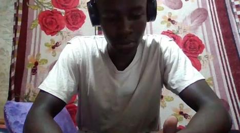 mclntz_bbc — Stripchat stream photo (Mar 2023)