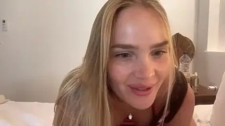 xo_madeline — 在 stripchat 直播的网络摄像头模特