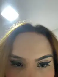Jullyanaximeness — Stripchat stream photo (Jun 2026)
