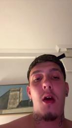 AlanyAdam — 在 cam4 直播的网络摄像头模特