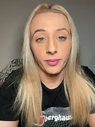 Strongqueen — Stripchat stream photo (Mar 2026)