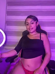 Rooxanne_ — Stripchat stream photo (May 2025)