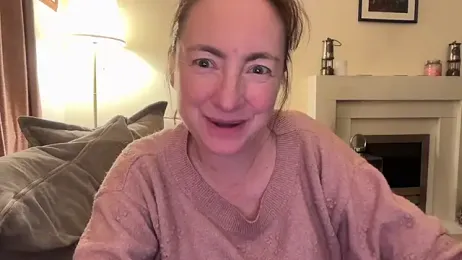 LouiseTswing — Stripchat stream photo (Dec 2024)