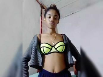 Elinah2 — Bongacams stream photo (Jul 2024)