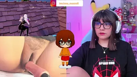 cinna_monroll — Stripchat stream photo (May 2026)