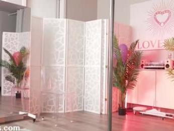 saraloverays — 在 chaturbate 直播的网络摄像头模特