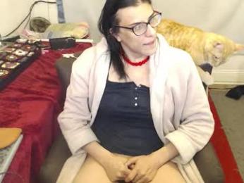 amyattack — 在 chaturbate 直播的网络摄像头模特