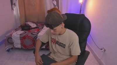 Mathew_Boyy_ — Cam4 stream photo (May 2026)