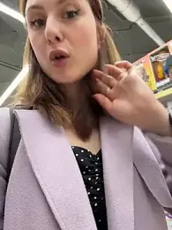 Dina_Tease — 在 stripchat 直播的网络摄像头模特