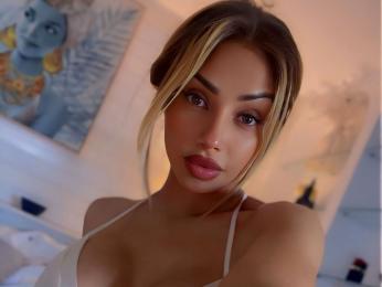 LindaDu — 在 livejasmin 直播的网络摄像头模特