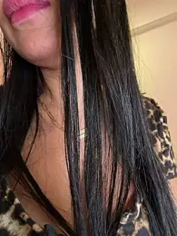 queen-chamss — 在 stripchat 直播的网络摄像头模特
