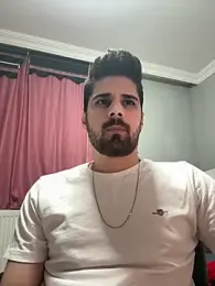 berke3424 — Stripchat stream photo (May 2026)