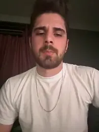 berke3424 — Stripchat stream photo (May 2026)