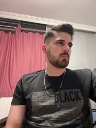 berke3424 — Stripchat stream photo (May 2026)