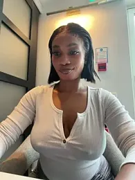 ___Nessa — Stripchat stream photo (May 2026)