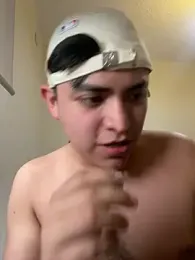 Rodri_69 — Stripchat stream photo (Aug 2026)