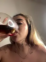 Velvet1_ — Stripchat stream photo (Aug 2026)