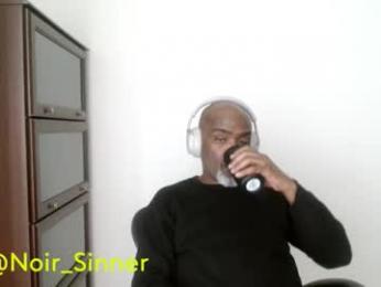 sinnernoir — Chaturbate stream photo (Apr 2026)