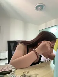 L7D8521 — Stripchat stream photo (Jun 2026)
