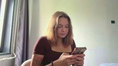 HallieGrieves — 在 cam4 直播的网络摄像头模特