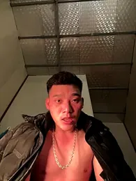 sanu551 — Stripchat stream photo (Jan 2026)