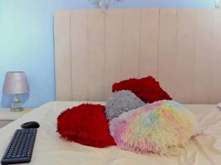 adam-walker90 — Camsoda stream photo (Apr 2026)