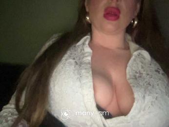 Djelina940 — 在 bongacams 直播的网络摄像头模特