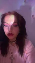 laurunka1 — Cam4 stream photo (Mar 2026)