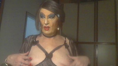 denise_trav — Cam4 stream photo (Apr 2026)