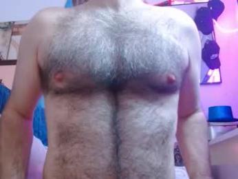 bilmapiedradura — 在 chaturbate 直播的网络摄像头模特