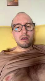 jobfeublanc — 在 cam4 直播的网络摄像头模特