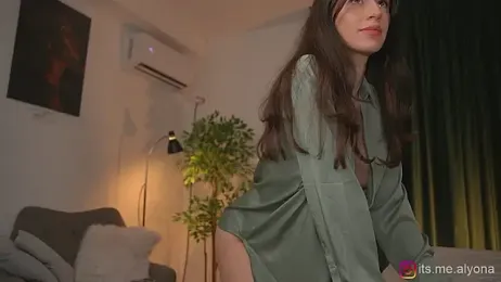 Alyonaqueen_ — 在 stripchat 直播的网络摄像头模特