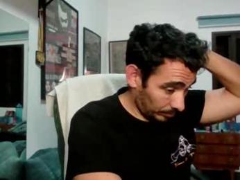 conejero_37 — 在 chaturbate 直播的网络摄像头模特