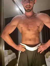 secojj — 在 stripchat 直播的网络摄像头模特