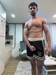 secojj — 在 stripchat 直播的网络摄像头模特