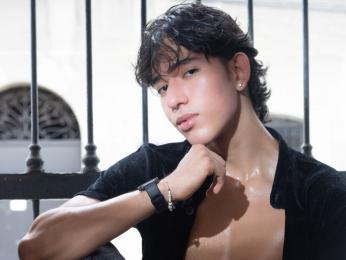 RickFlame — 在 livejasmin 直播的网络摄像头模特