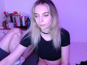 Almondmilka — 在 bongacams 直播的网络摄像头模特